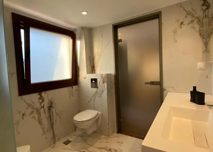 Apartment D House 2